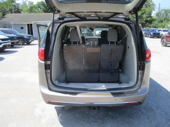 2018 Chrysler Pacifica Touring Plus 121.6" WB - miniatura 22