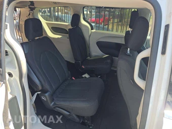 2018 Chrysler Pacifica Touring Plus 121.6" WB – miniatura 16