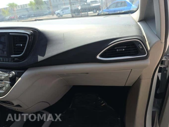 2018 Chrysler Pacifica Touring Plus 121.6" WB – miniatura 19