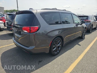 2018 Chrysler Pacifica Touring Plus 121.6" WB – miniatura 4