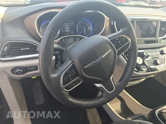 2018 Chrysler Pacifica Touring Plus 121.6" WB – miniatura 10