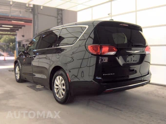 2018 Chrysler Pacifica Touring Plus 121.6" WB – miniatura 6