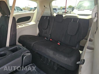 2018 Chrysler Pacifica Touring Plus 121.6" WB - miniatura 14