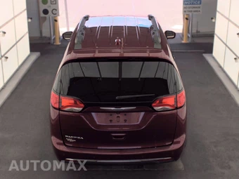 2018 Chrysler Pacifica Touring Plus 121.6" WB - miniatura 5