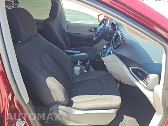 2018 Chrysler Pacifica Touring Plus 121.6" WB - miniatura 8