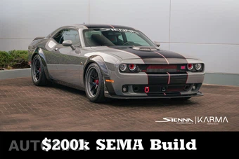 2018 Dodge Challenger 392 HEMI Scat Pack Shaker