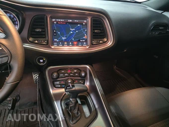2018 Dodge Challenger 392 HEMI Scat Pack Shaker - miniatura 11