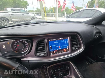 2018 Dodge Challenger 392 HEMI Scat Pack Shaker – miniatura 10