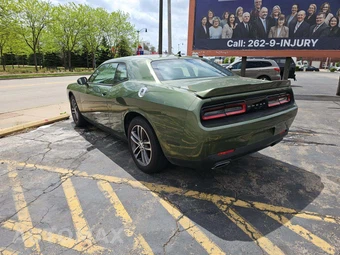 2018 Dodge Challenger GT – miniatura 2