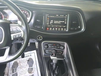 2018 Dodge Challenger GT - miniatura 11