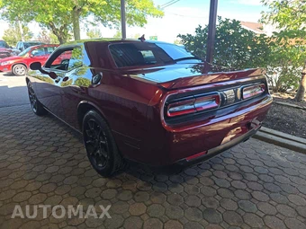 2018 Dodge Challenger GT - miniatura 2
