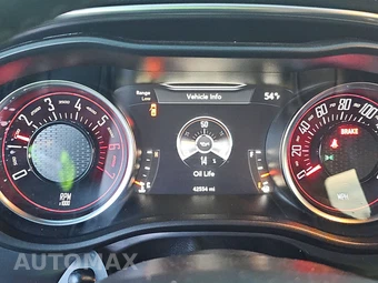 2018 Dodge Challenger R/T – miniatura 12