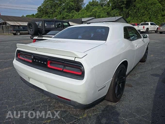 2018 Dodge Challenger R/T - miniatura 3