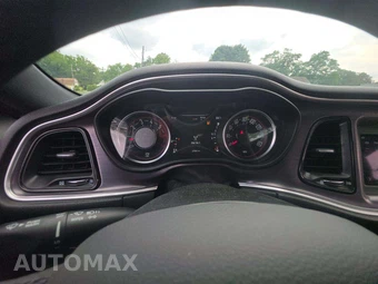 2018 Dodge Challenger R/T – miniatura 9
