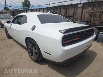 2018 Dodge Challenger R/T Scat Pack - miniatura 2
