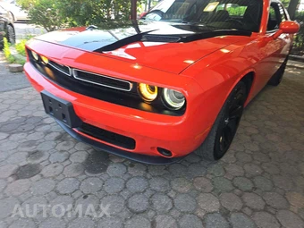 2018 Dodge Challenger SXT – miniatura 21