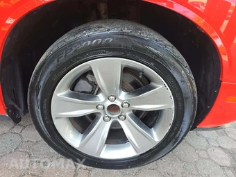 2018 Dodge Challenger SXT – miniatura 25
