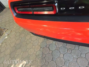 2018 Dodge Challenger SXT – miniatura 26
