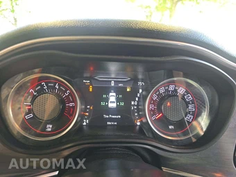 2018 Dodge Challenger SXT – miniatura 9