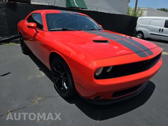 2018 Dodge Challenger SXT – miniatura 4