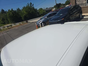 2018 Dodge Challenger SXT - miniatura 9