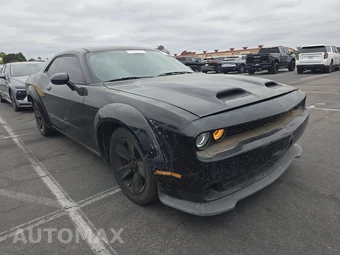 2018 Dodge Challenger SXT – miniatura 3