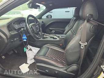 2018 Dodge Challenger SXT – miniatura 7