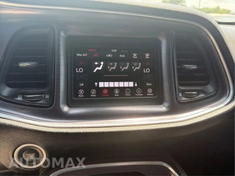 2018 Dodge Challenger SXT - miniatura 15