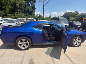 2018 Dodge Challenger SXT - miniatura 19