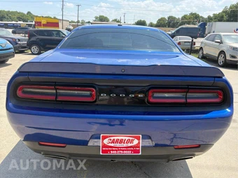 2018 Dodge Challenger SXT - miniatura 25