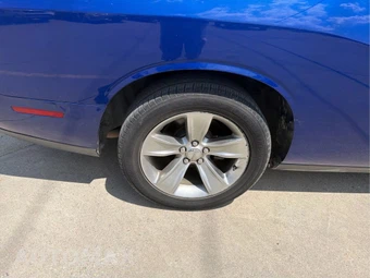 2018 Dodge Challenger SXT - miniatura 28