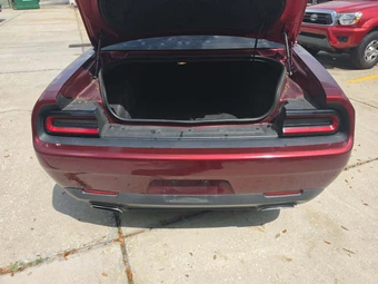 2018 Dodge Challenger SXT - miniatura 14