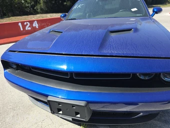 2018 Dodge Challenger SXT Plus - miniatura 2