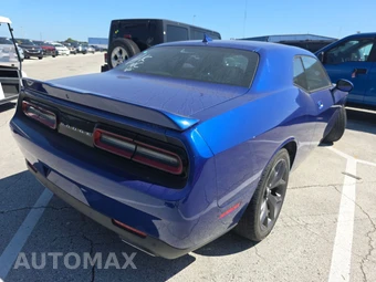 2018 Dodge Challenger SXT Plus - miniatura 4