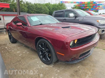 2018 Dodge Challenger SXT Plus - miniatura 4