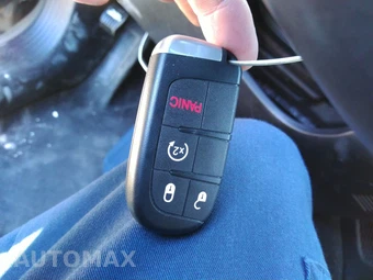2018 Dodge Challenger T/A 392 – miniatura 20