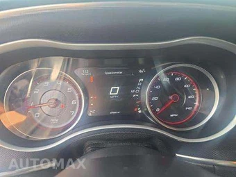 2018 Dodge Charger GT – miniatura 9