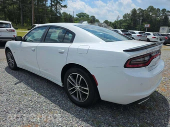 2018 Dodge Charger GT – miniatura 2