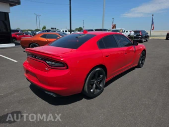2018 Dodge Charger R/T - miniatura 3