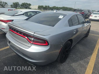 2018 Dodge Charger R/T – miniatura 4