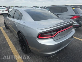 2018 Dodge Charger R/T – miniatura 6