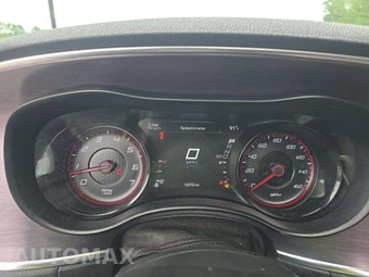 2018 Dodge Charger R/T – miniatura 6