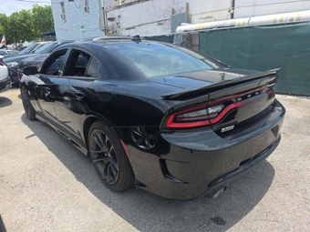 2018 Dodge Charger R/T Scat Pack - miniatura 2
