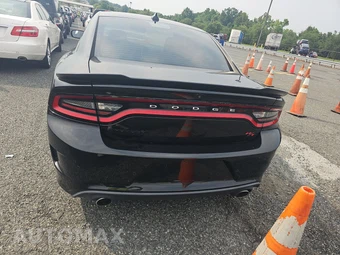 2018 Dodge Charger R/T Scat Pack – miniatura 5