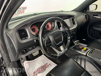 2018 Dodge Charger SRT Hellcat - miniatura 10