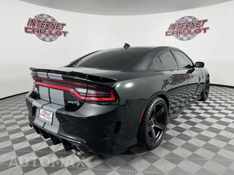 2018 Dodge Charger SRT Hellcat - miniatura 7
