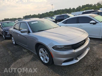 2018 Dodge Charger SXT - miniatura 3