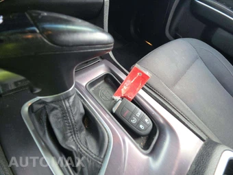 2018 Dodge Charger SXT – miniatura 8