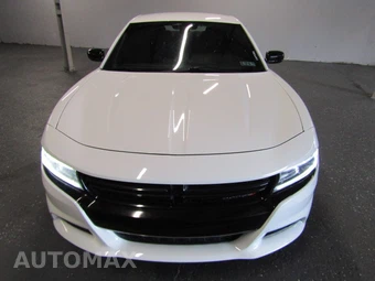 2018 Dodge Charger SXT – miniatura 2