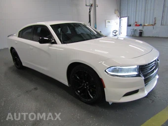 2018 Dodge Charger SXT – miniatura 3